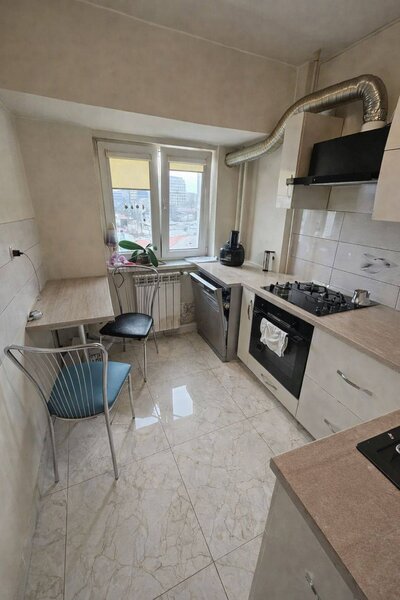 Unirii, Rond Alba Iulia, apartament 3 camere 83,2 mp, 2 bai, mobilat si ut