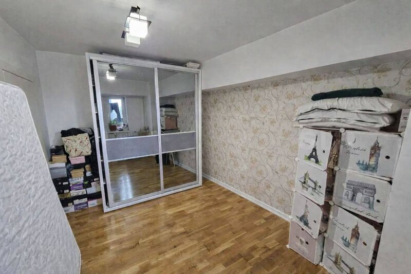 Unirii, Rond Alba Iulia, apartament 3 camere 83,2 mp, 2 bai, mobilat si ut